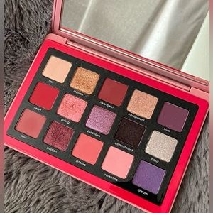 NATASHA DENONA LOVE PALETTE💋❤️